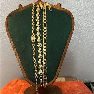 Elegant Gold Stack Chain Bracelet Set: Clover, Evil Eye, Figaro